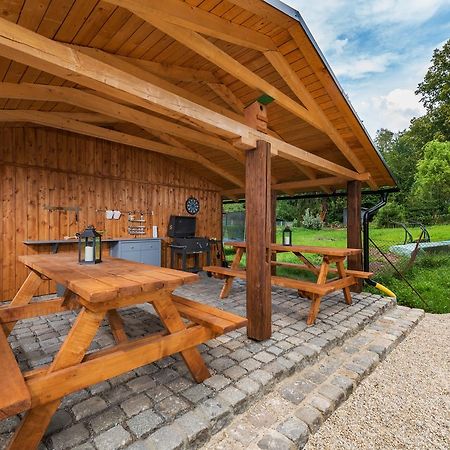 Penzion, Restaurant Gloria Chrastava Kültér fotó